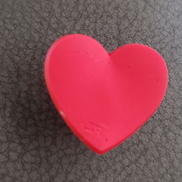 3-for-$15 Red heart crocs shoe charm. NEW. Rare. - Picture 1 of 2